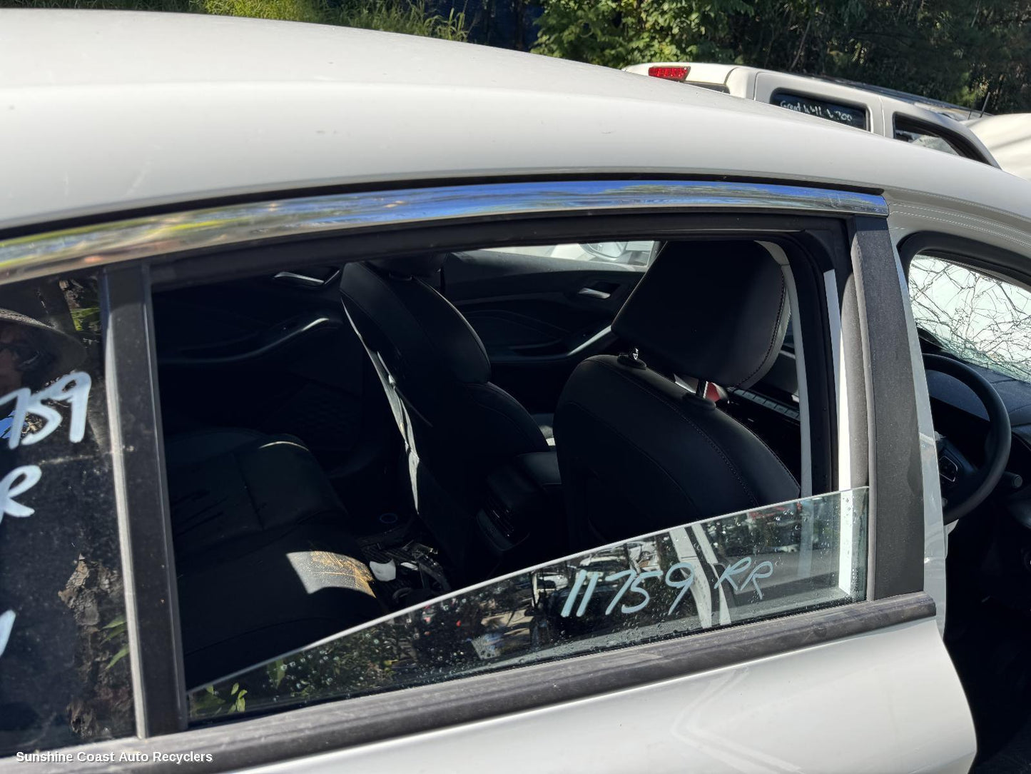 2023 Mg Mg5 Right Rear Door Window