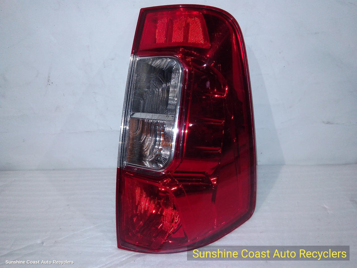 2020 Nissan Navara Left Taillight