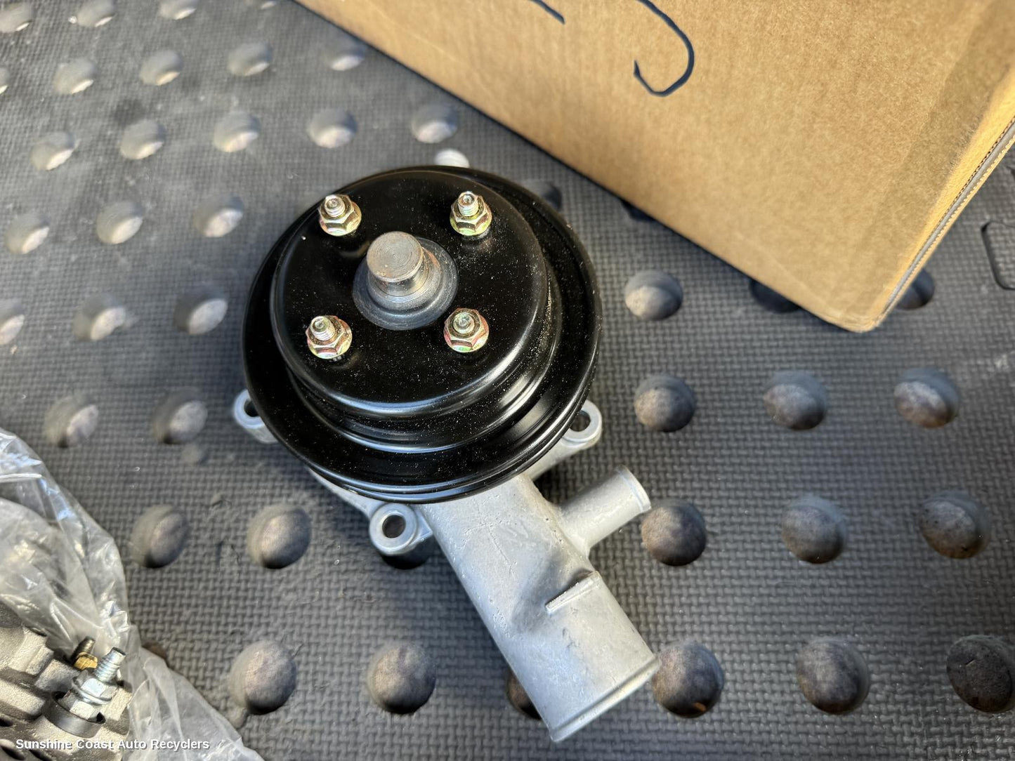 1984 Toyota Landcruiser Water Pump