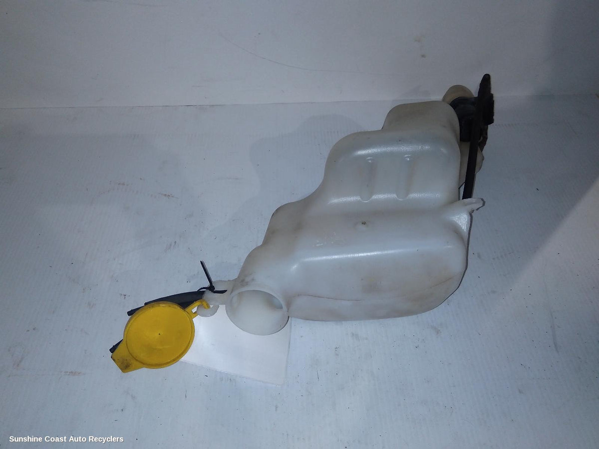 2011-2016 Jeep Compass Washer Bottle