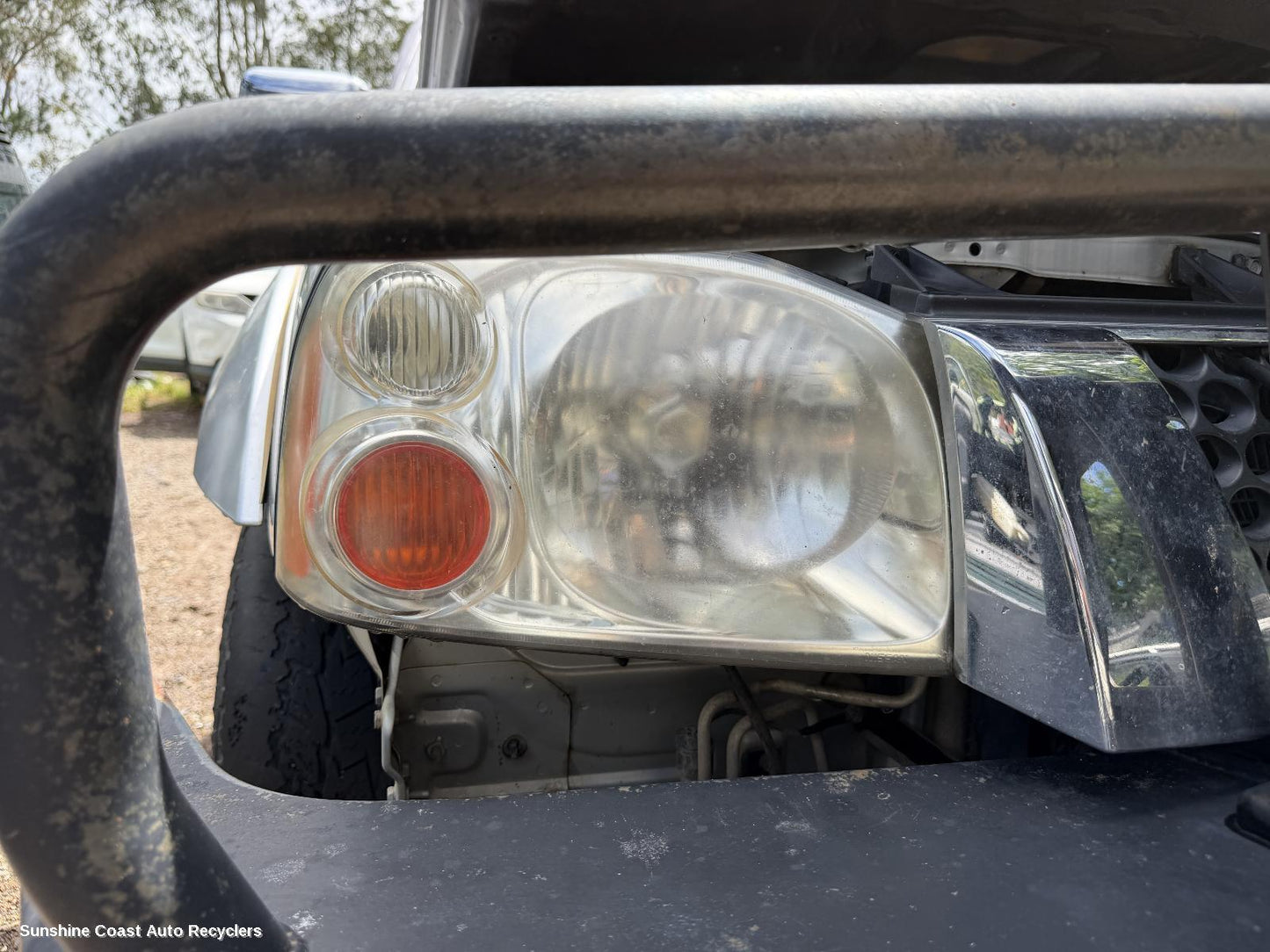 2001-2015 Nissan Navara Right Headlamp