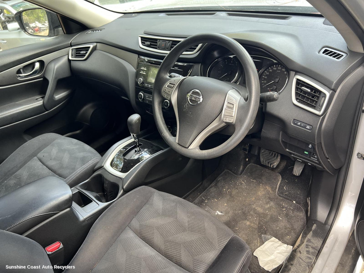 2014-2022 Nissan Xtrail Door Trim