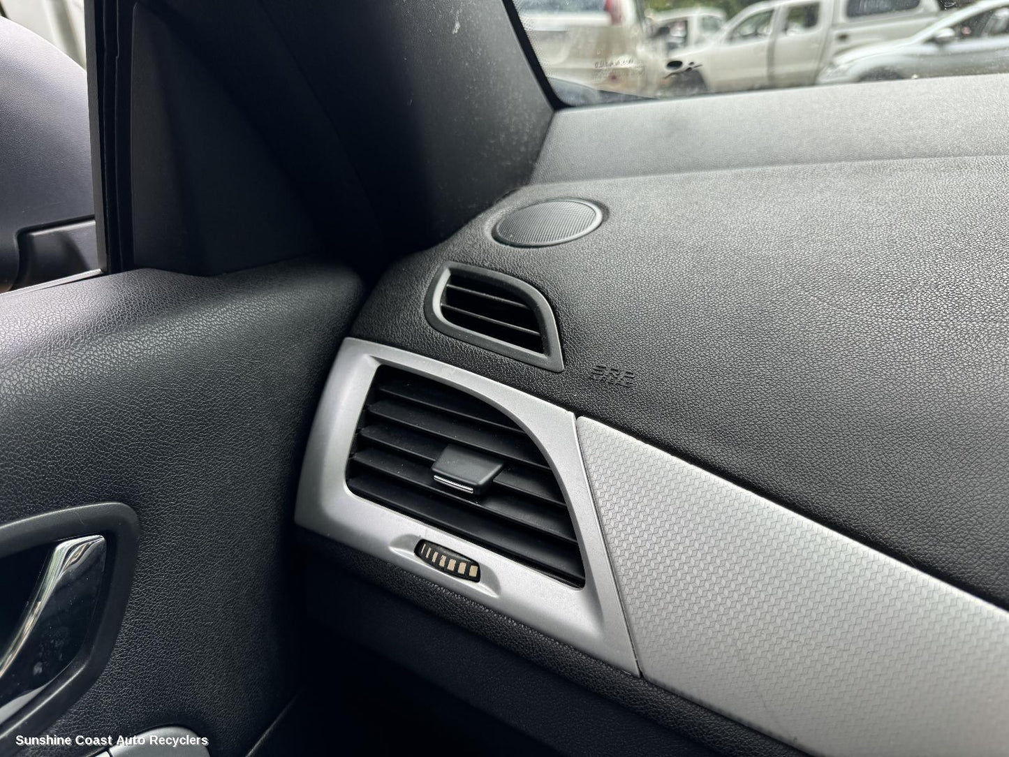2011 Renault Megane Misc