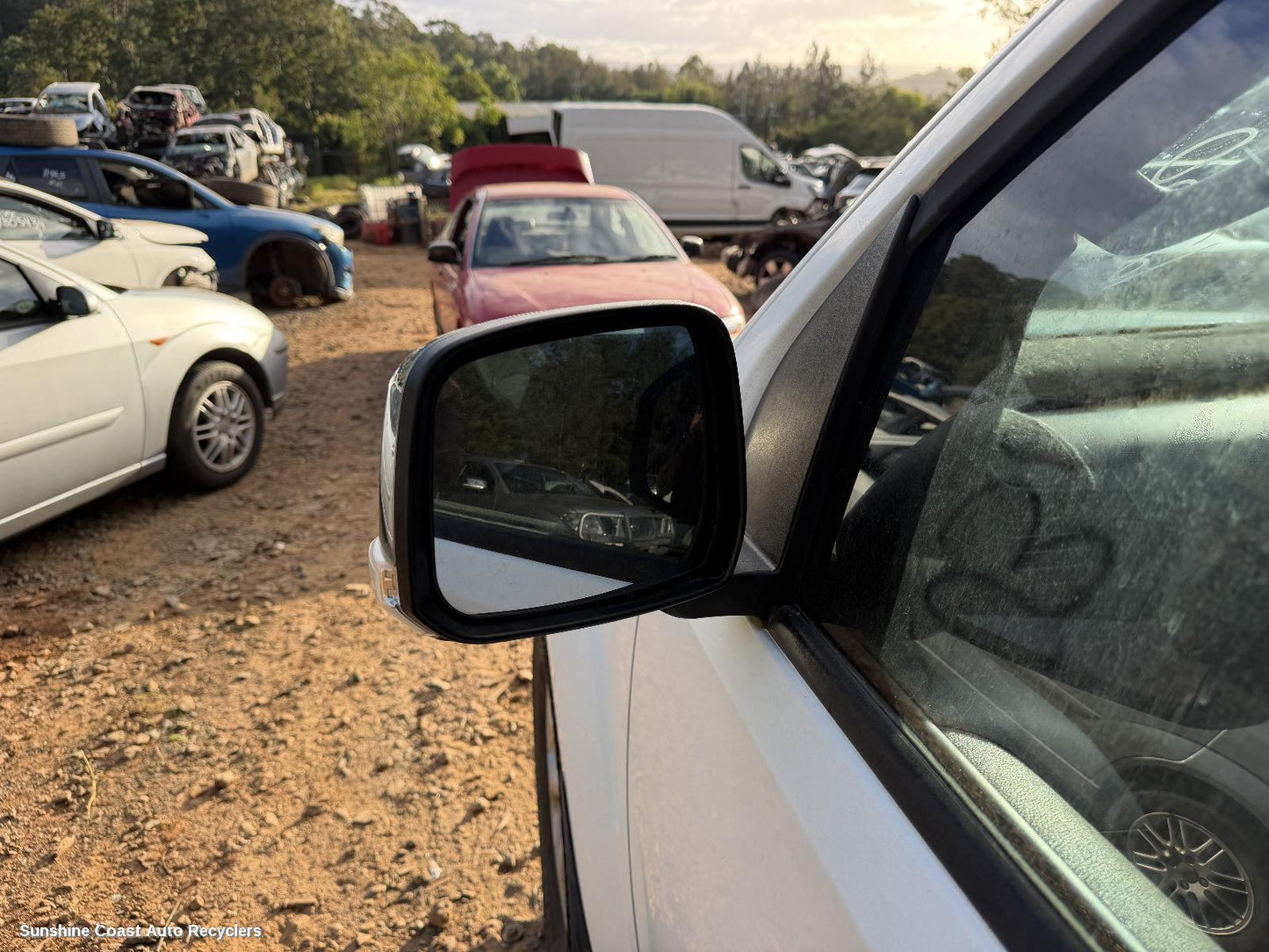 2007-2010 Nissan Pathfinder Left Door Mirror