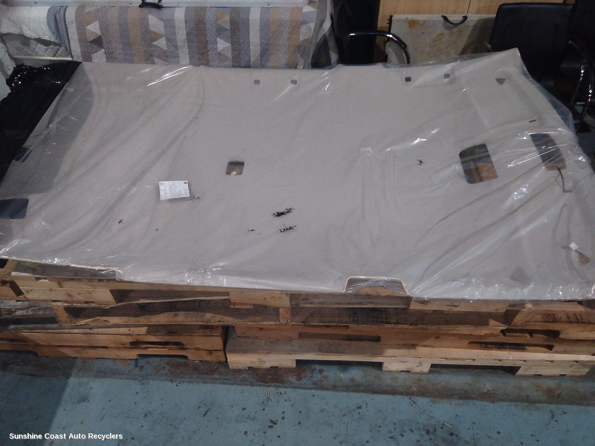 2015-2021 Mitsubishi Outlander Hoodlining