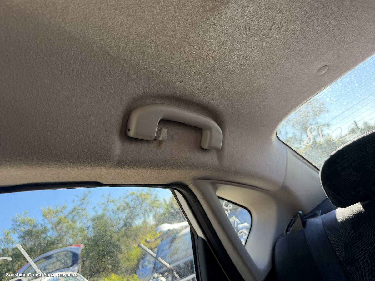 2013-2017 Nissan Pulsar Grab Handle
