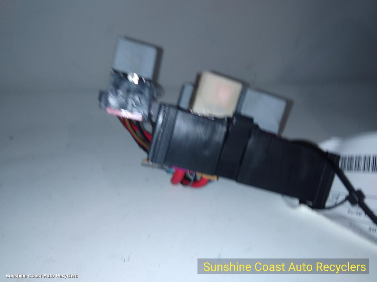 2004-2010 Volkswagen Transporter Fuse Box
