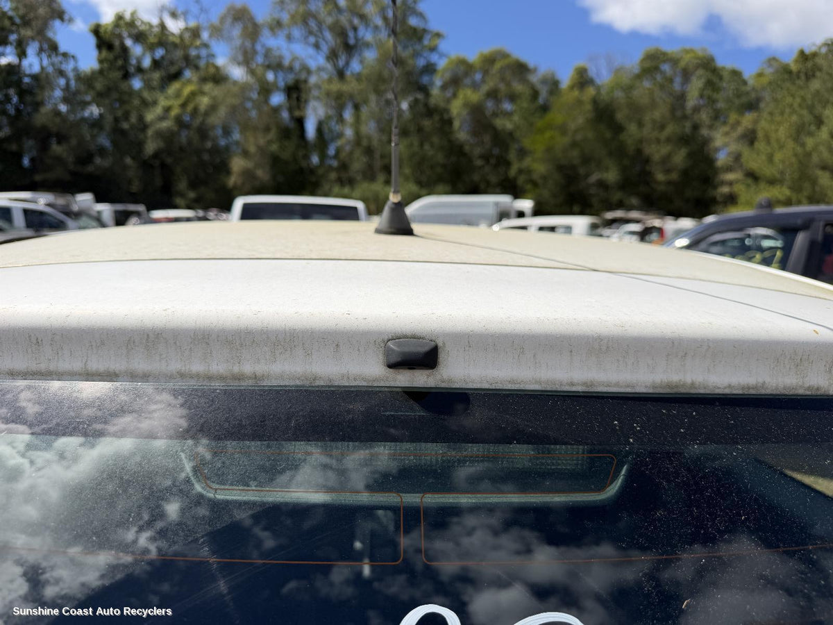 2005-2011 Toyota Yaris Bootlid Tailgate