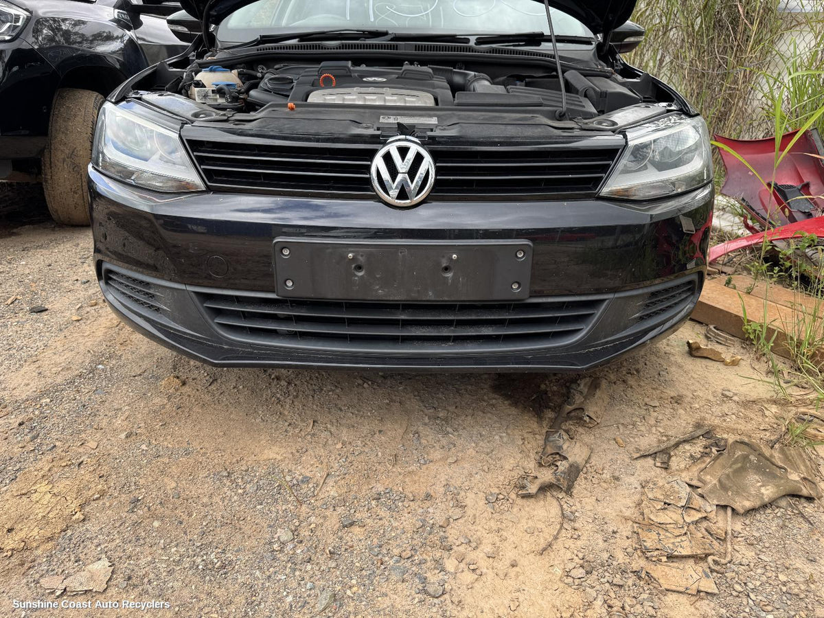 2011-2014 Volkswagen Jetta Front Bumper
