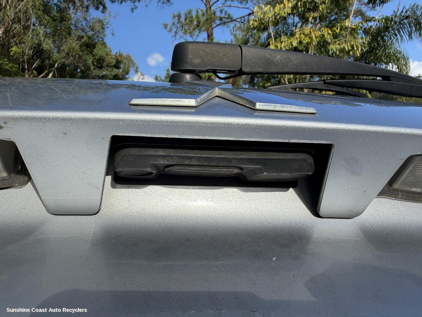 2009-2012 Mitsubishi Outlander Tailgate Handle