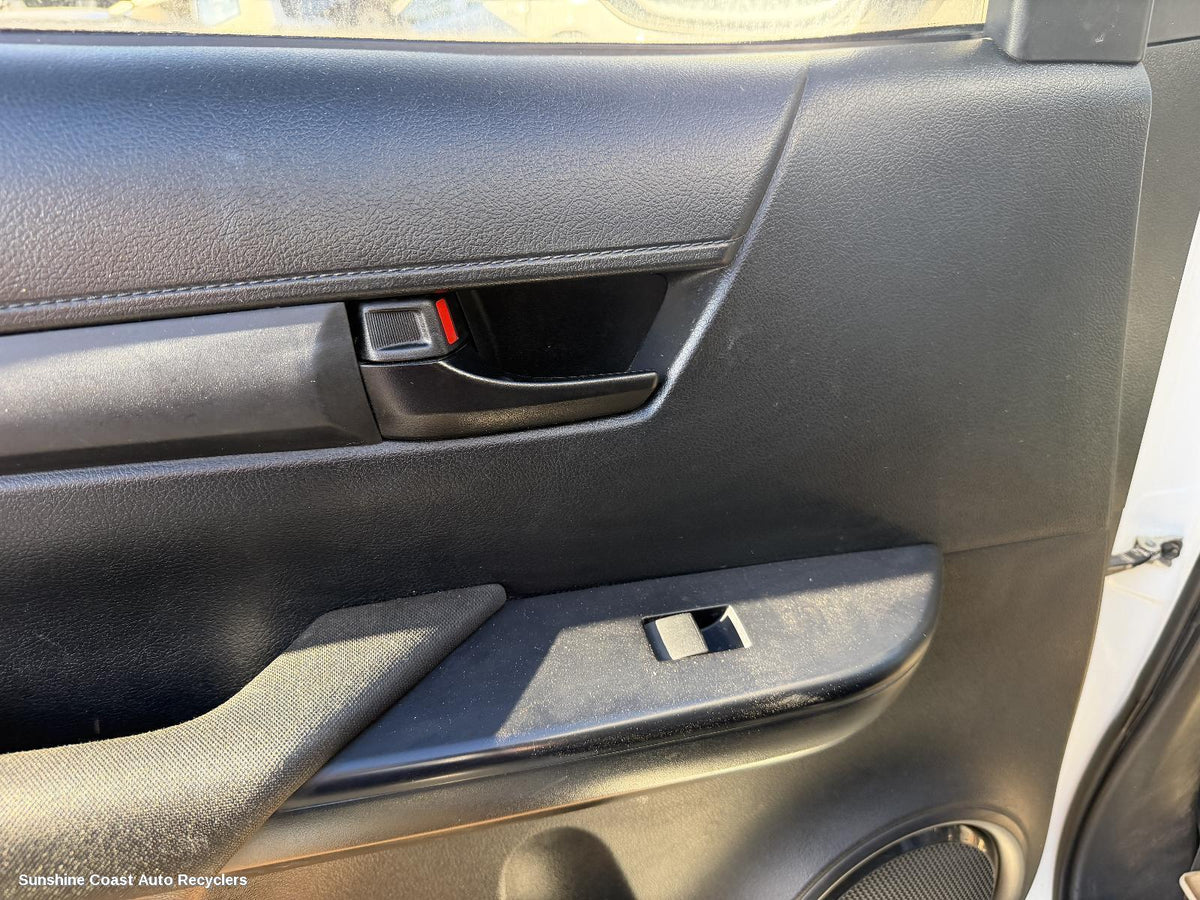 2015-2025 Toyota Hilux Door Handle
