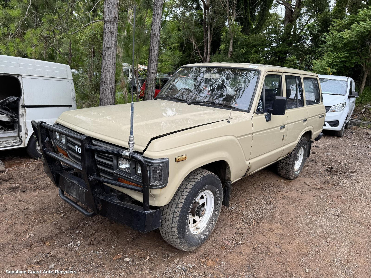1984-1990 Toyota Landcruiser Instrument Cluster