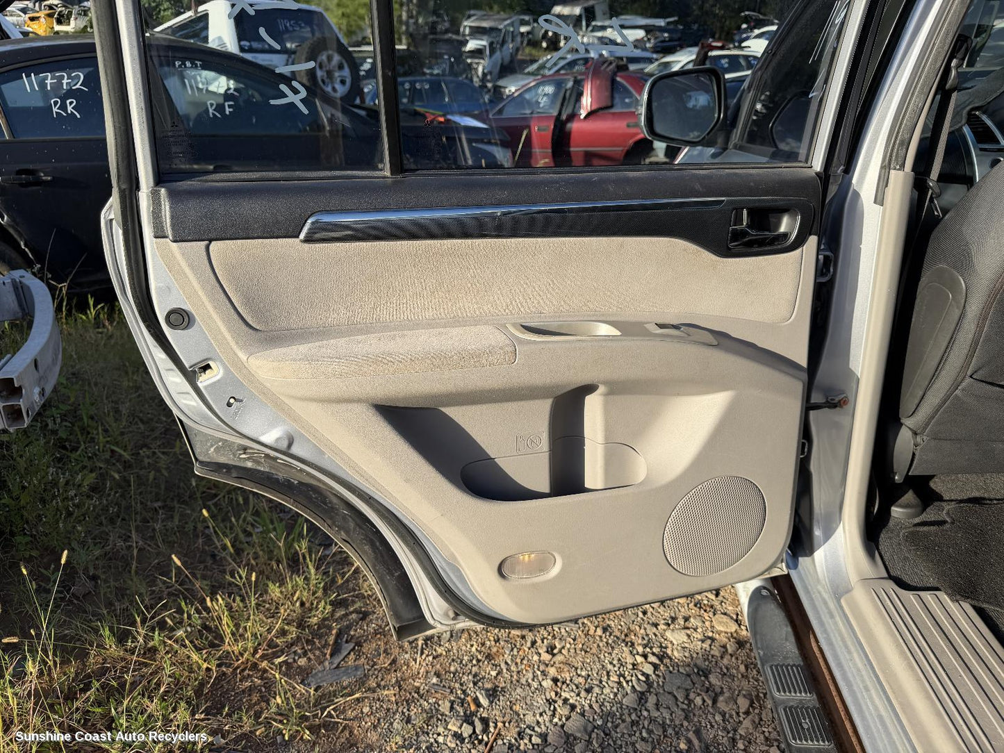 2009-2015 Mitsubishi Challenger Door Handle