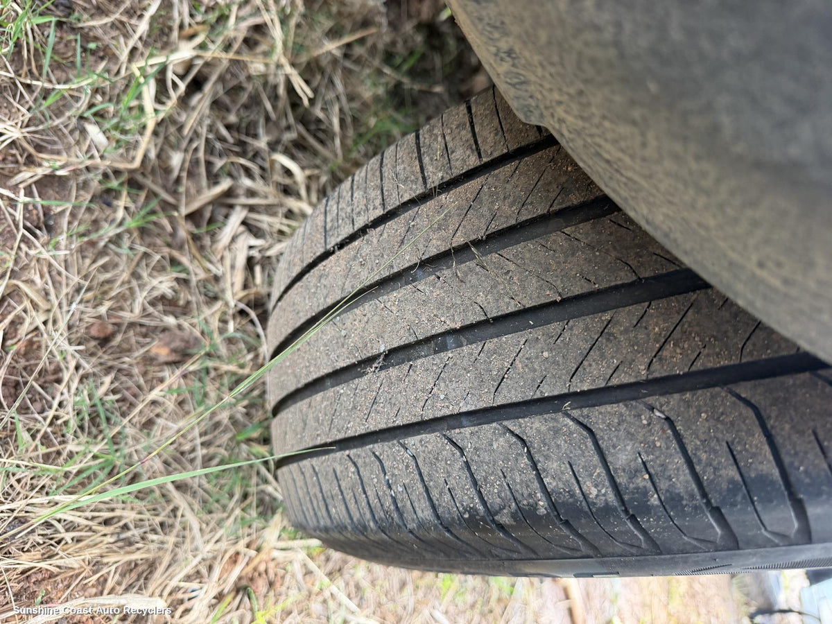 2011-2019 Land Rover Rangerover Evoque Tyre