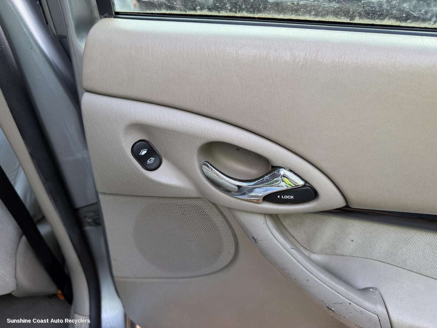 2001-2005 Ford Focus Door Handle