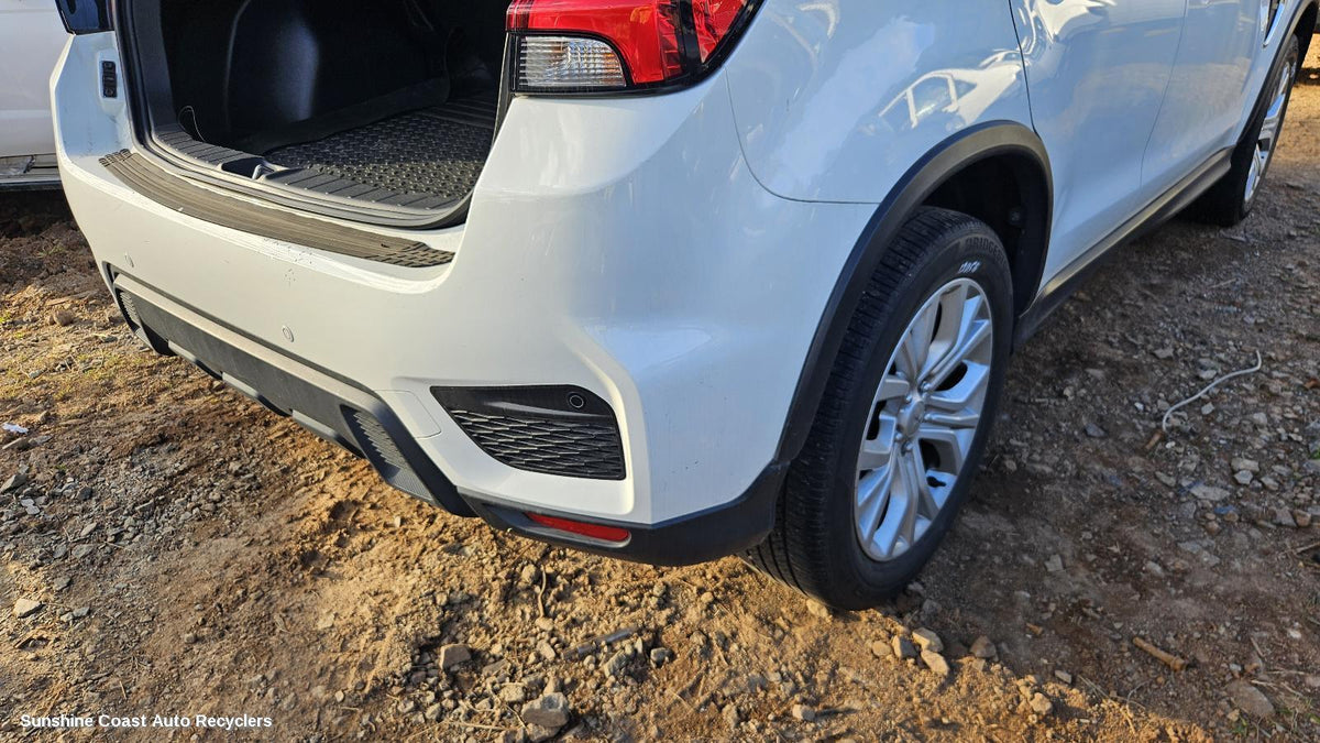 2019-2024 Mitsubishi Asx Rear Bumper