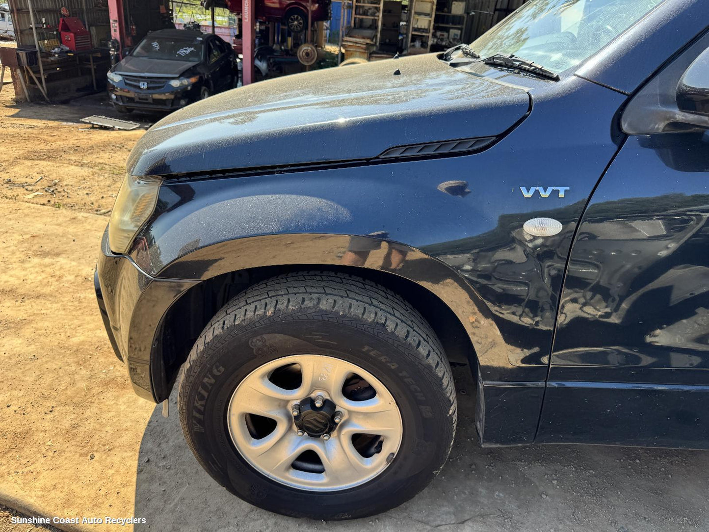 2008 Suzuki Vitara Left Guard