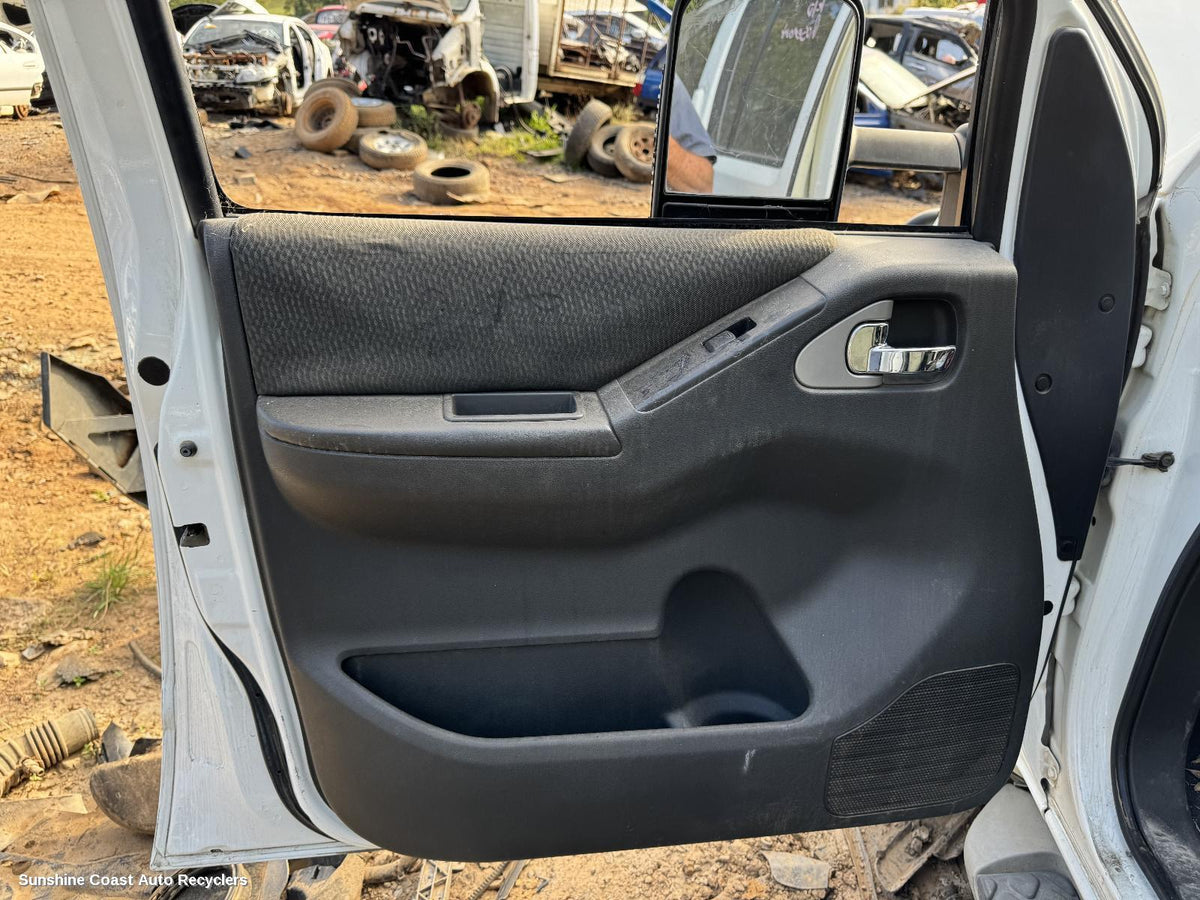 2007-2013 Nissan Pathfinder Left Front Window Reg Motor