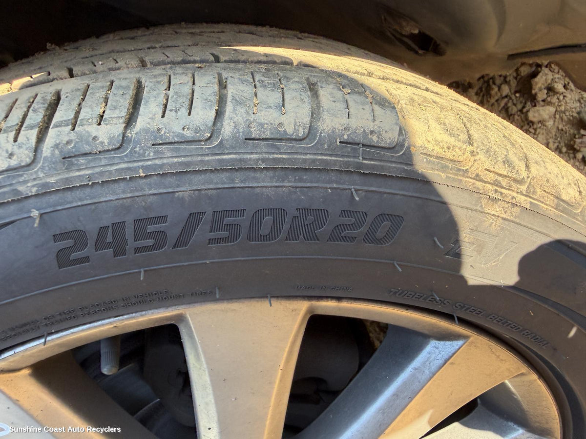 2007-2015 Mazda Cx9 Tyre