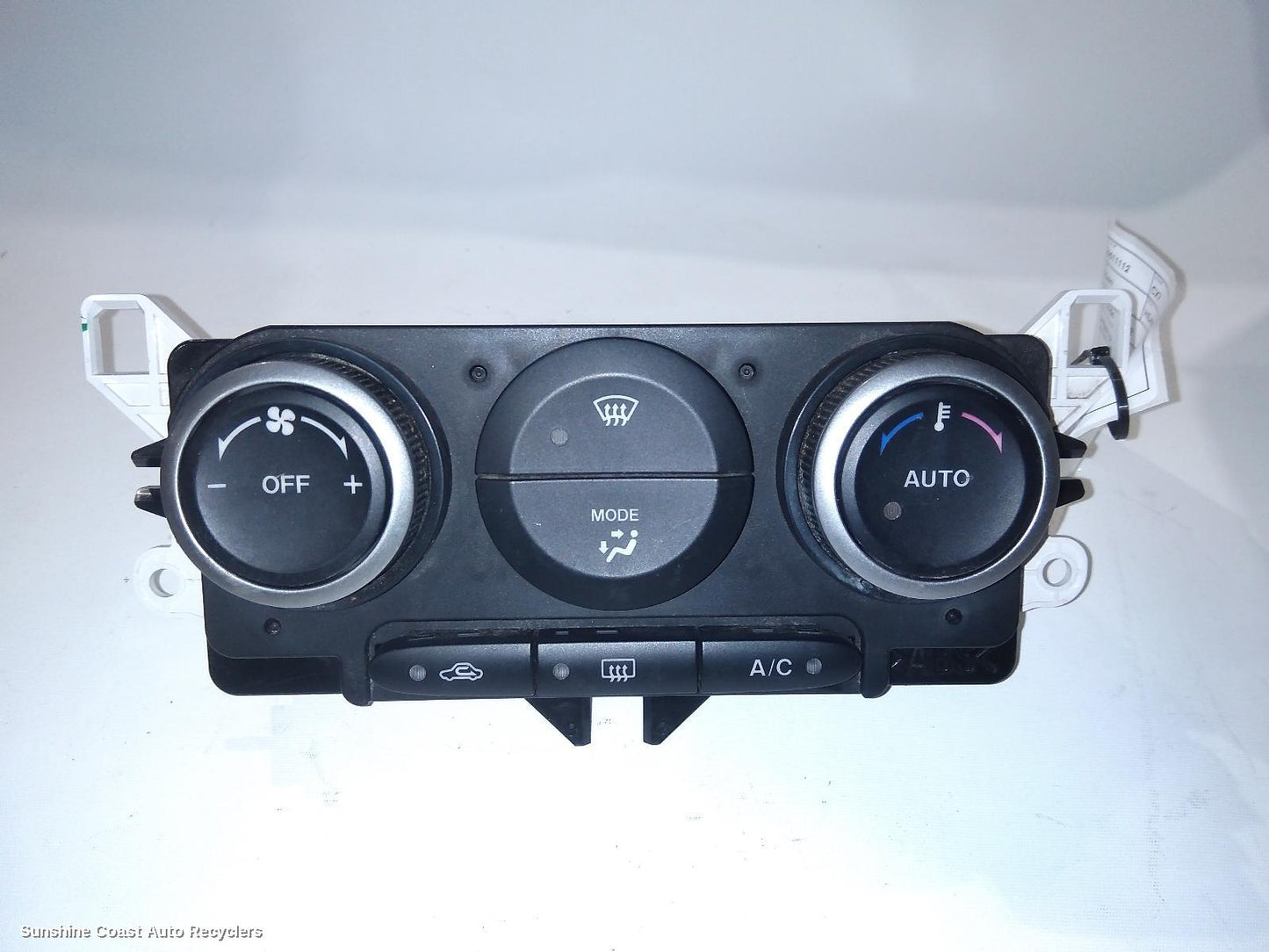 2009-2012 Mazda Cx7 Heater Ac Controls
