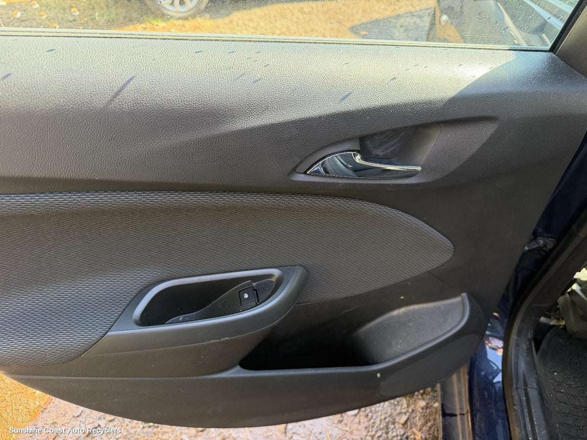 2016-2020 Holden Astra Pwr Dr Wind Switch
