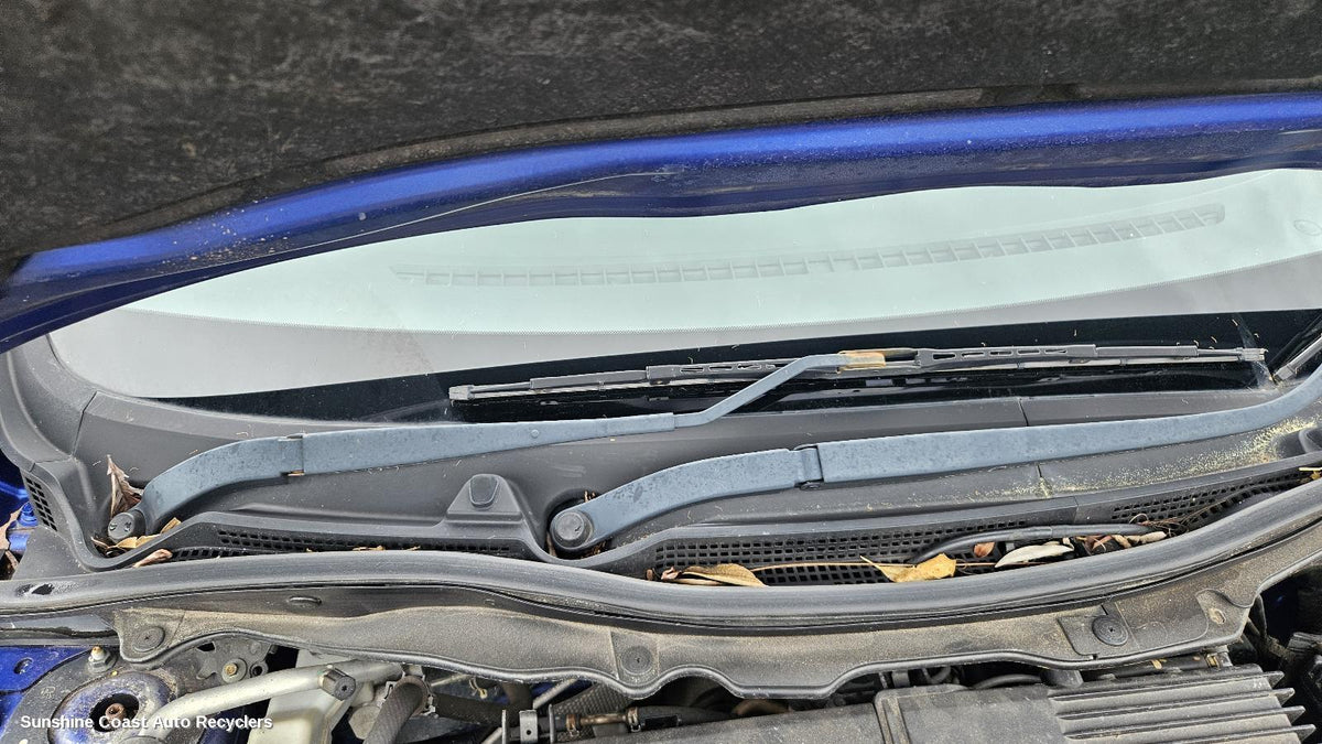 2007-2014 Mazda 2 Wiper Arm