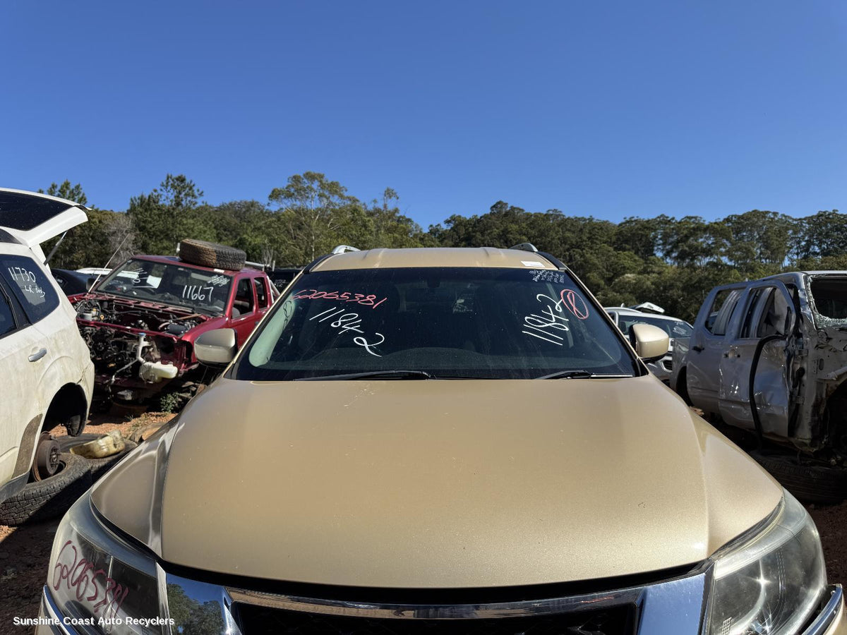 2013-2016 Nissan Pathfinder Bonnet