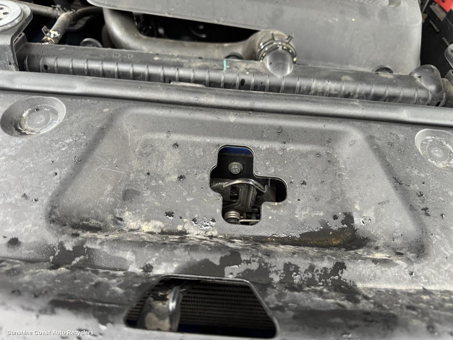 2018 Ldv T60 Bonnet Lock Support