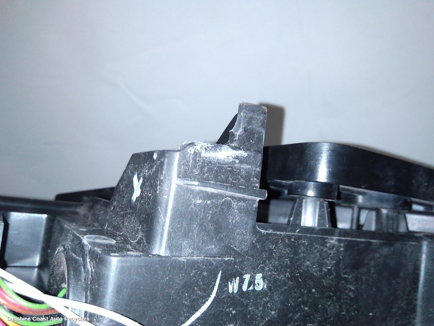 2015 Nissan Qashqai Right Headlamp