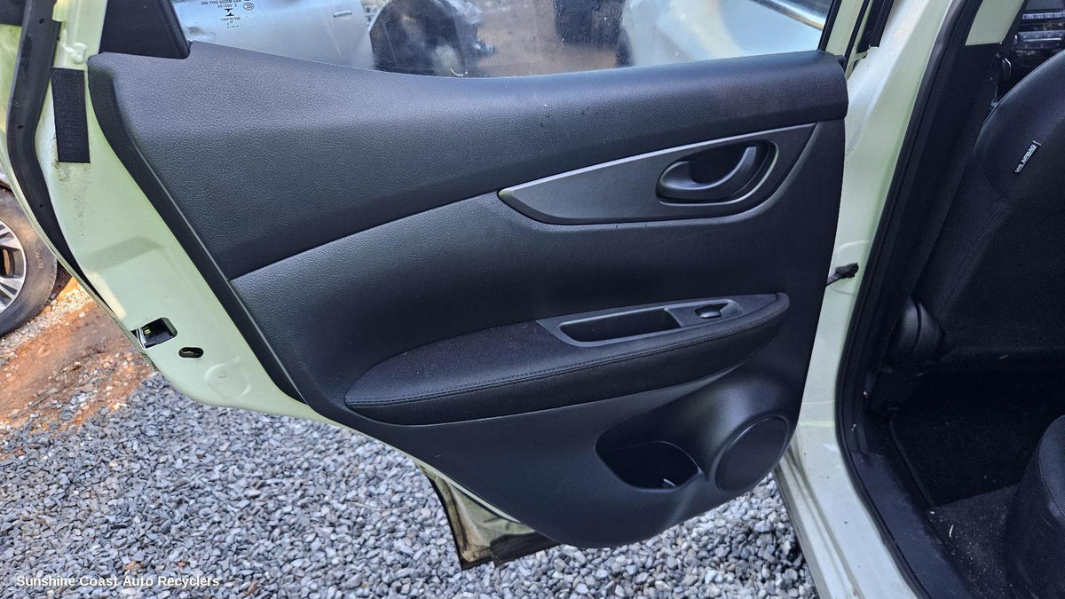2013-2021 Nissan Qashqai Door Trim