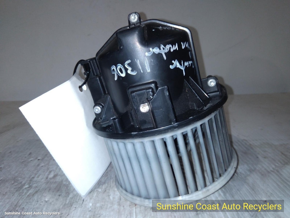 2007-2014 Land Rover Freelander Heater Fan Motor