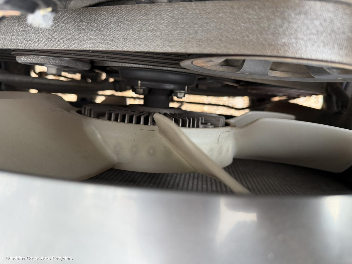 2005-2015 Toyota Hilux Fan