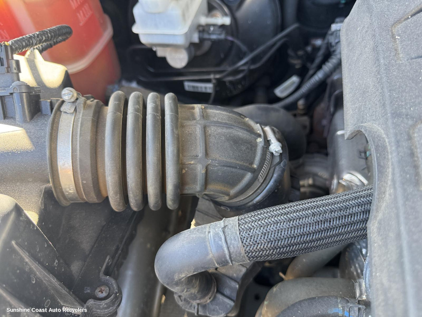 2018 Ldv T60 Air Cleaner Duct Hos