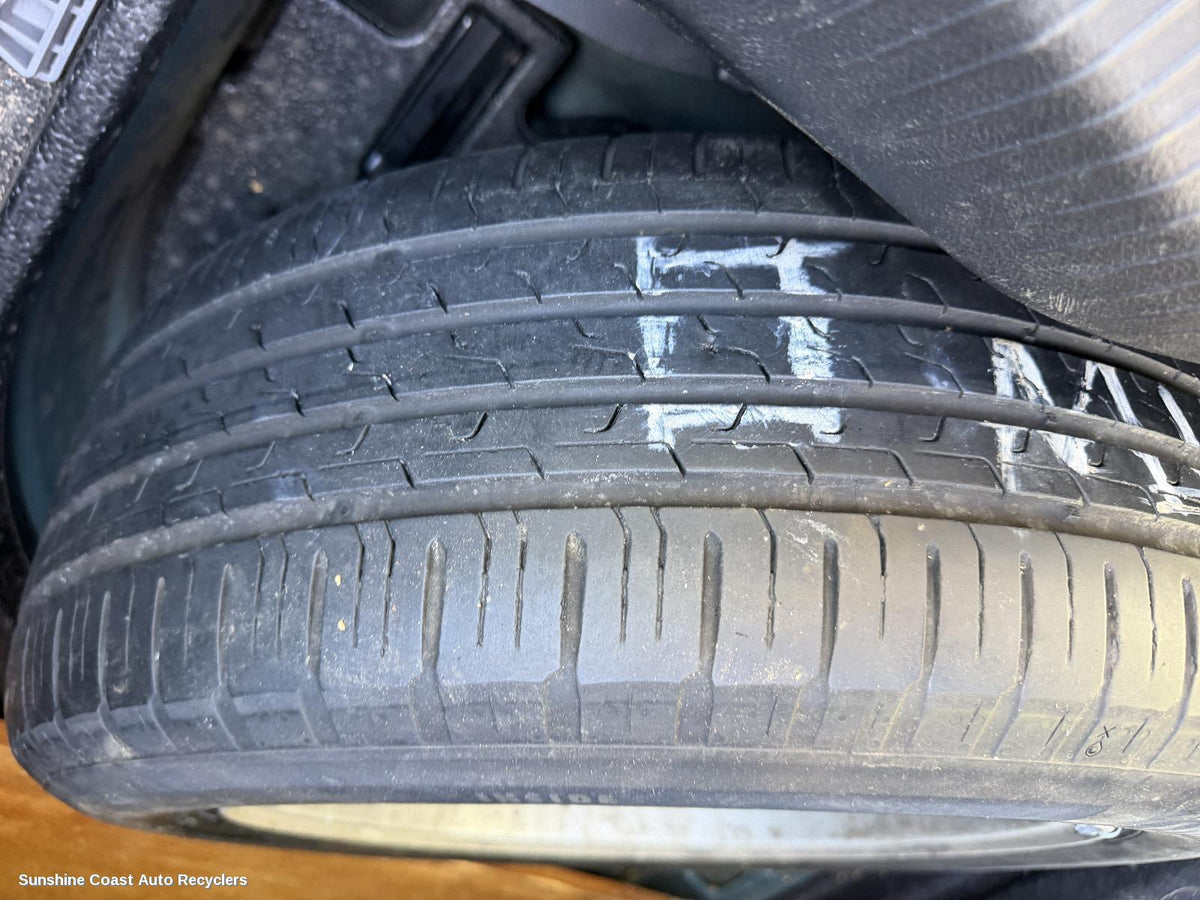 2017-2020 Holden Astra Tyre