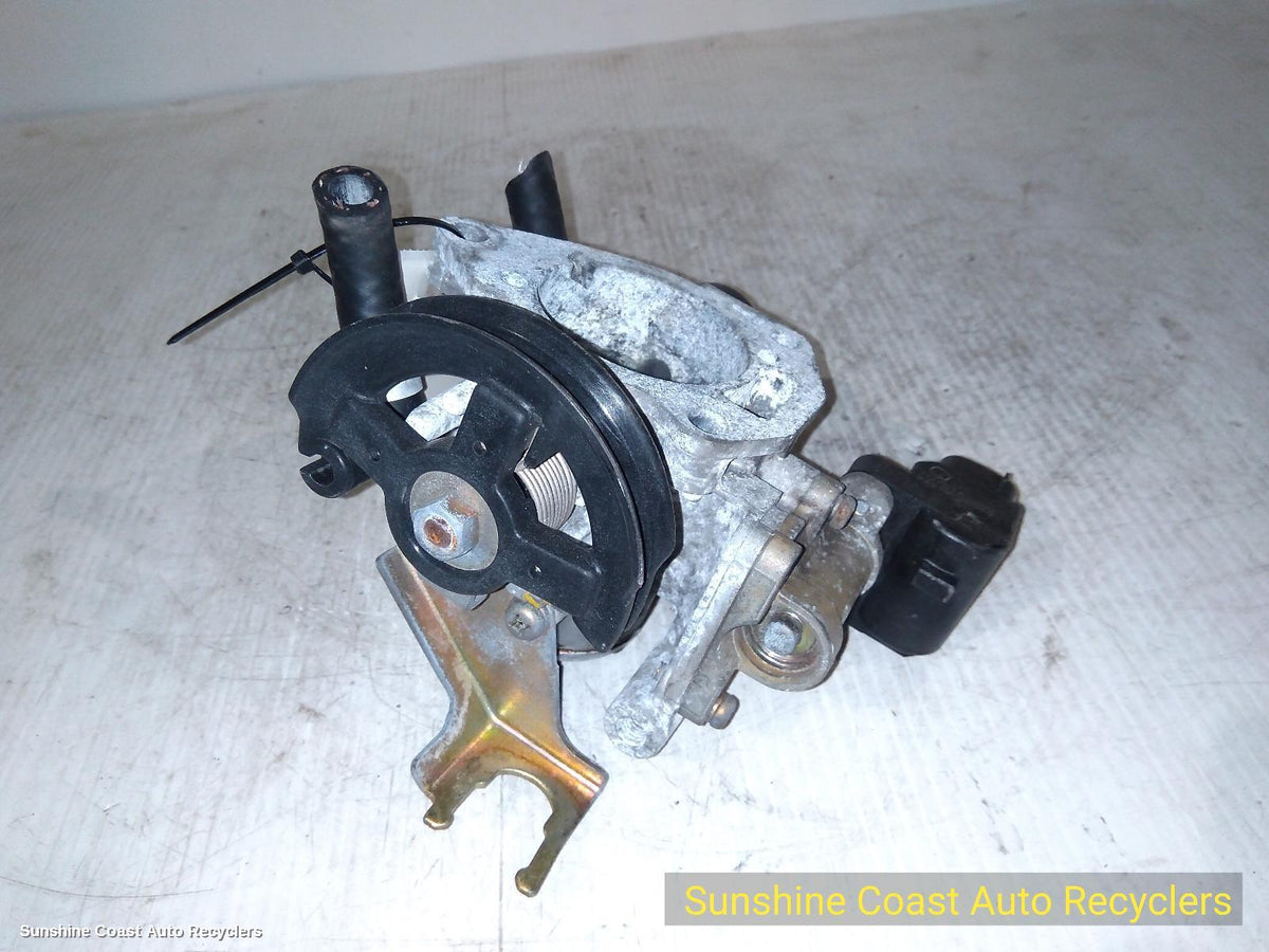 2000-2003 Toyota Rav4 Throttle Body