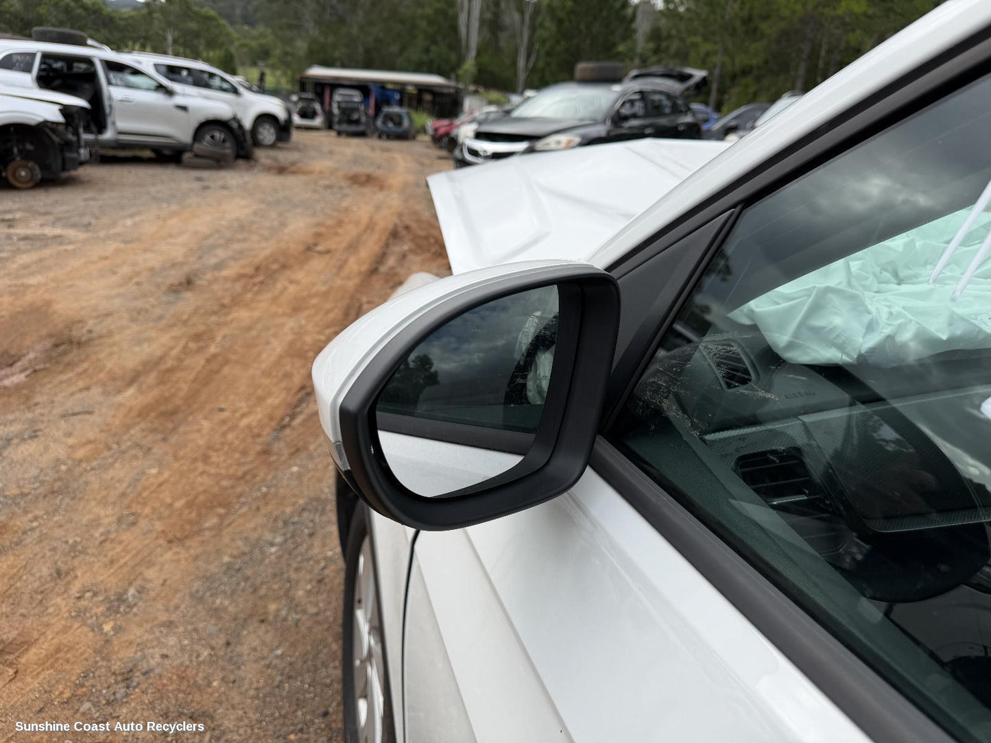 2020-2025 Volkswagen T-cross Left Door Mirror