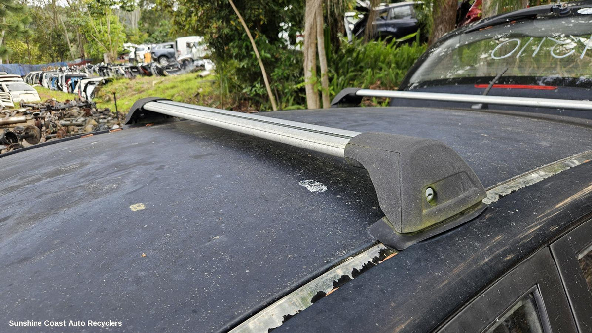 2007-2012 Hyundai I30 Roof Rack Bars