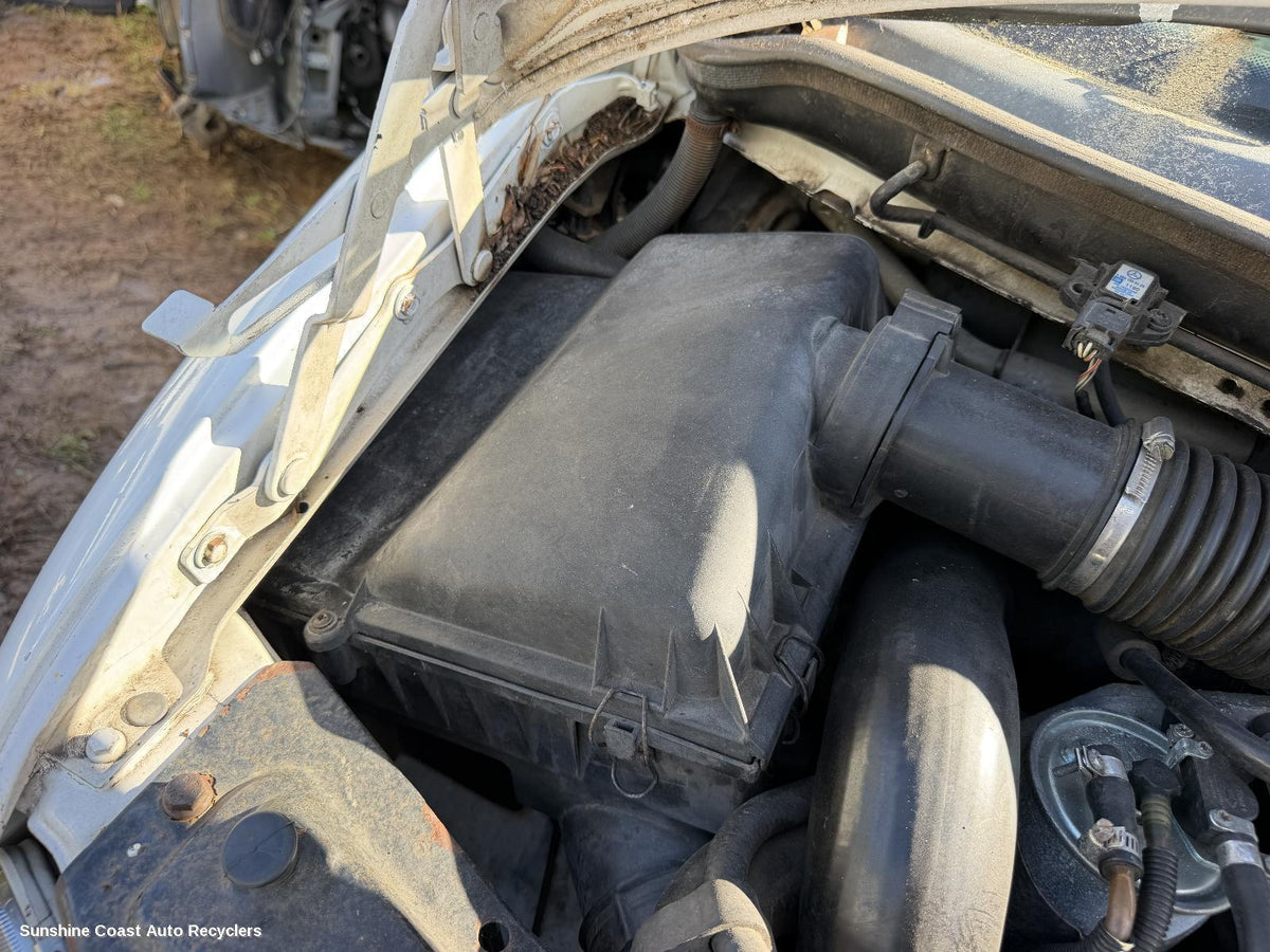 1998-2004 Mercedes Vito Air Cleaner Box
