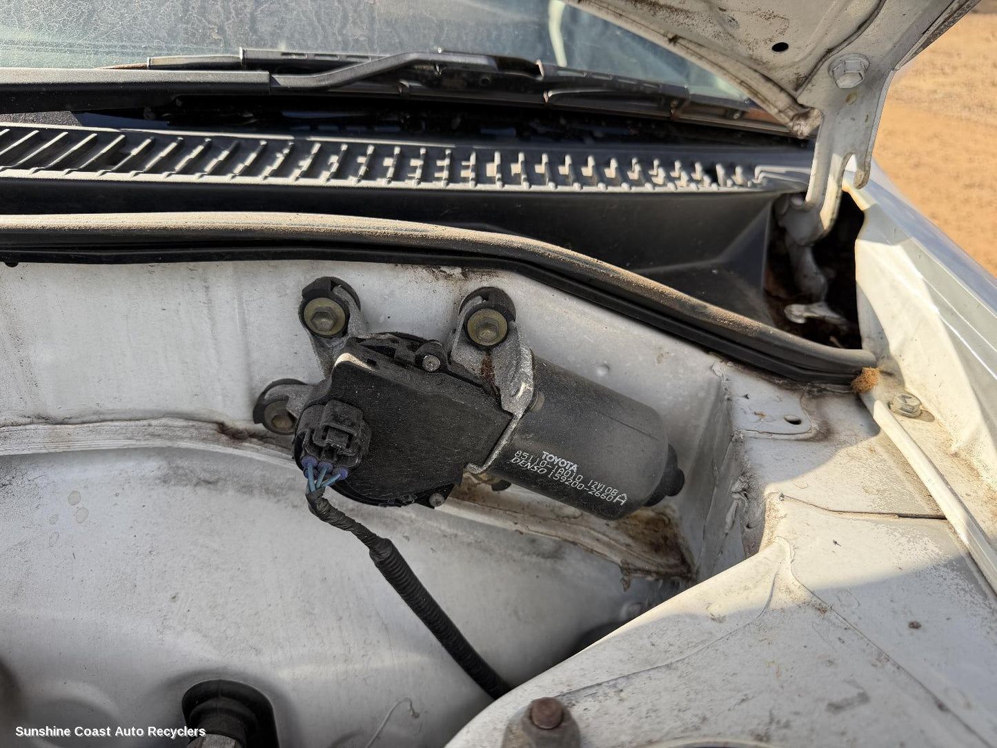 1998-2001 Toyota Corolla Wiper Motor