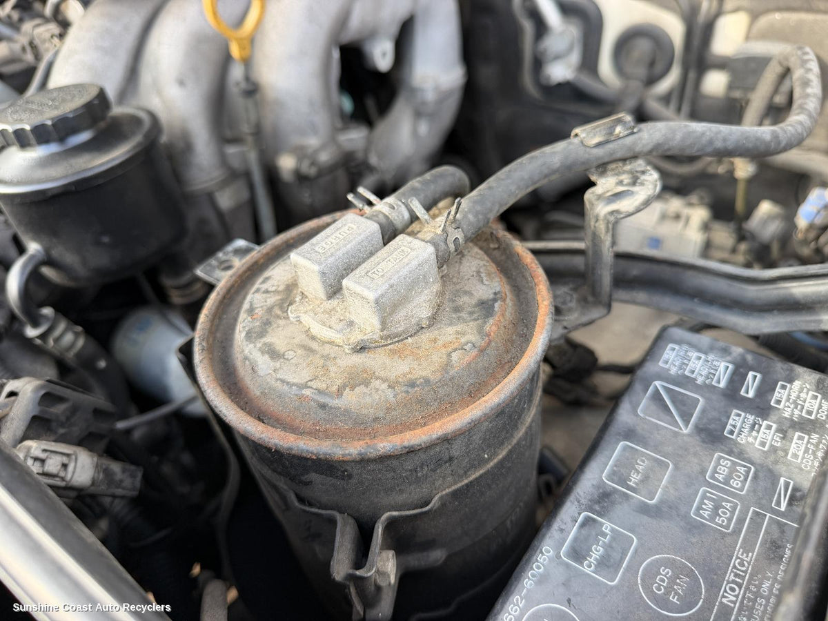 1990-1998 Toyota Landcruiser Fuel Filter Housing
