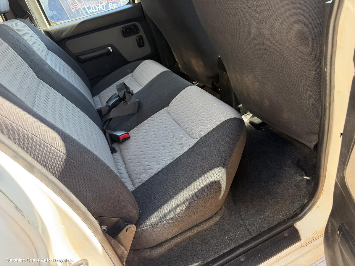 1997-2015 Nissan Navara 2nd Seat  Rear Seat