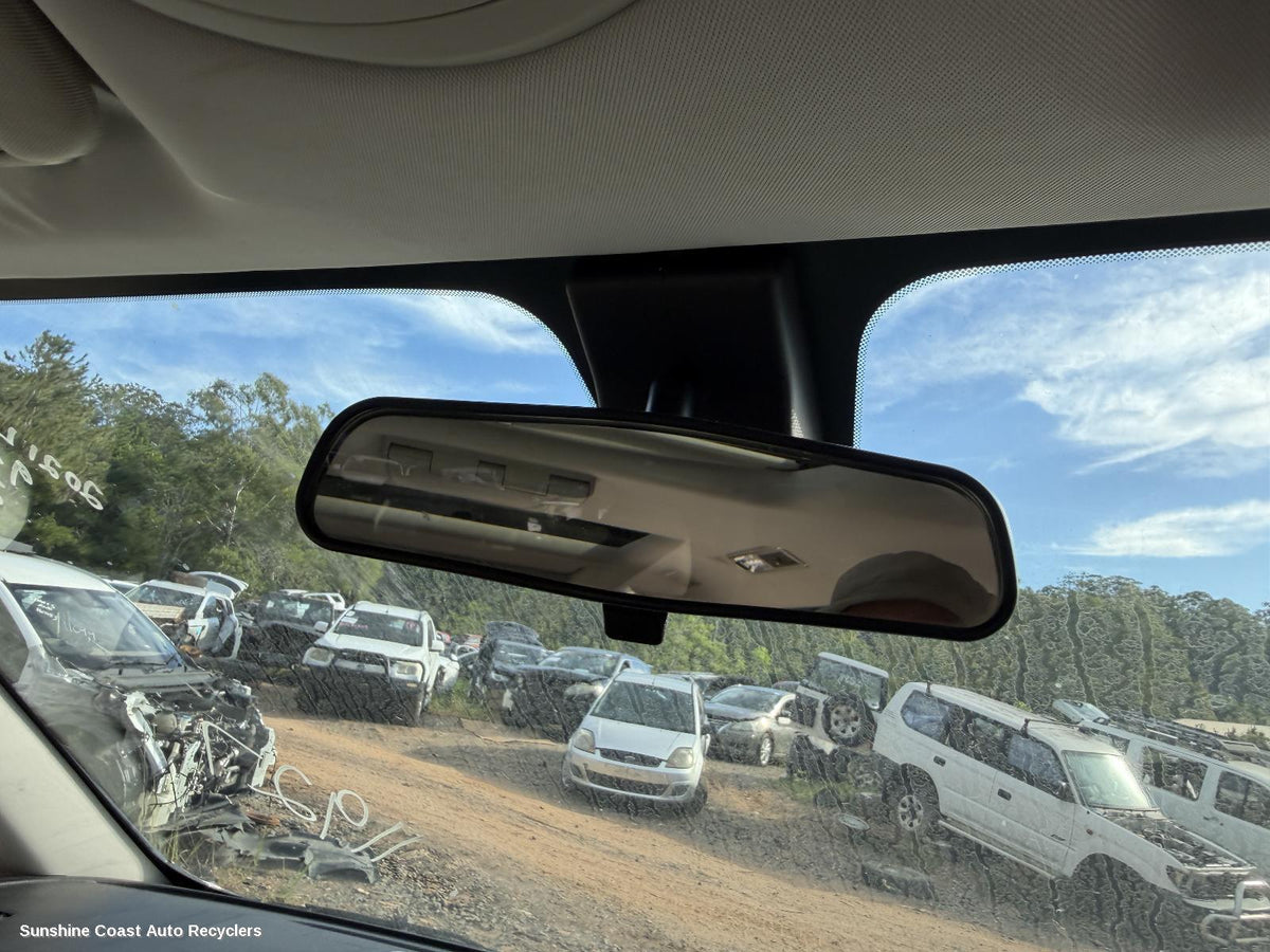 2015-2025 Ldv G10 Interior Mirror