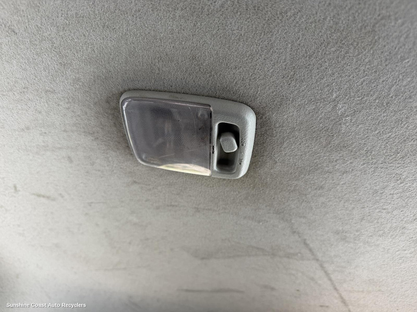 2005-2015 Nissan Navara Courtesy Light