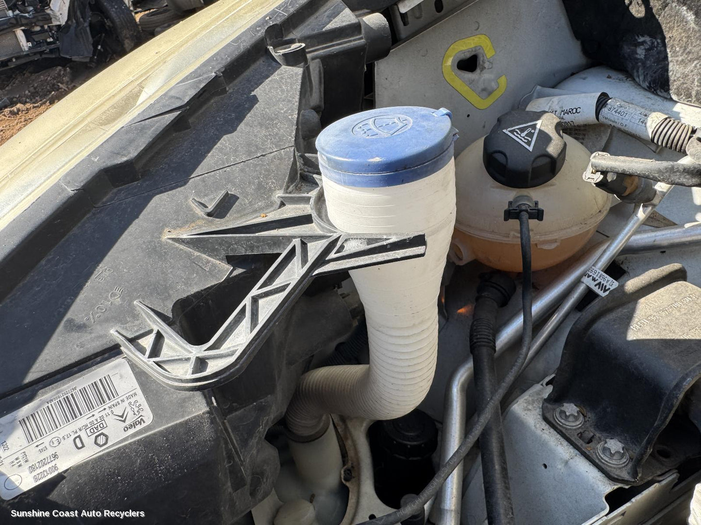 2013 Peugeot Partner Washer Bottle