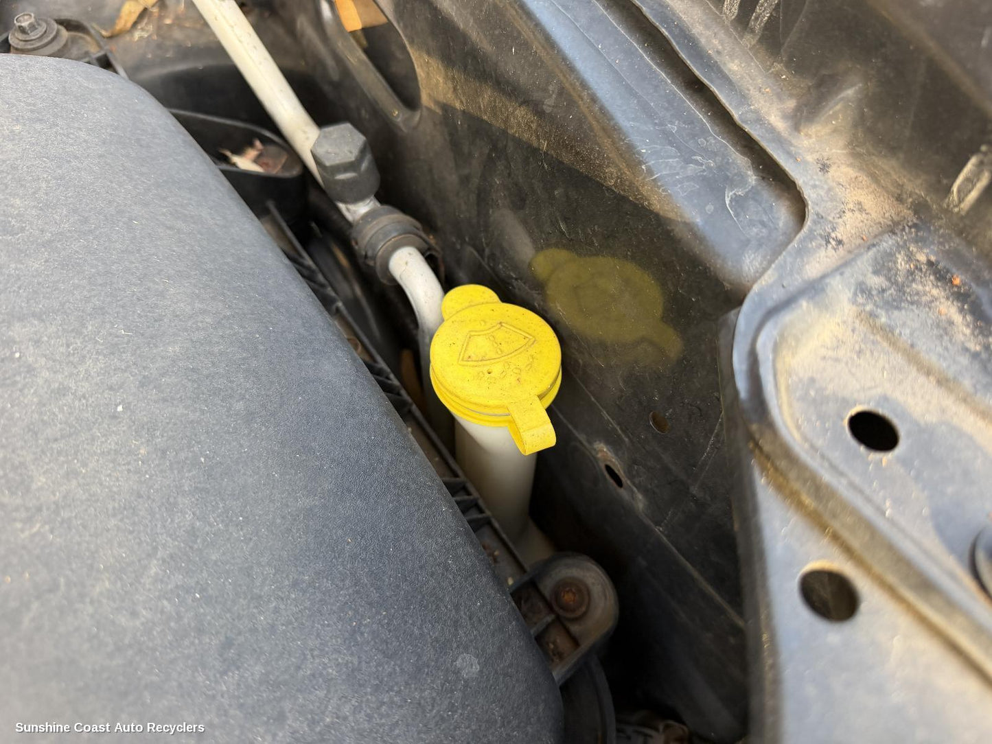 2004-2011 Ford Territory Washer Bottle