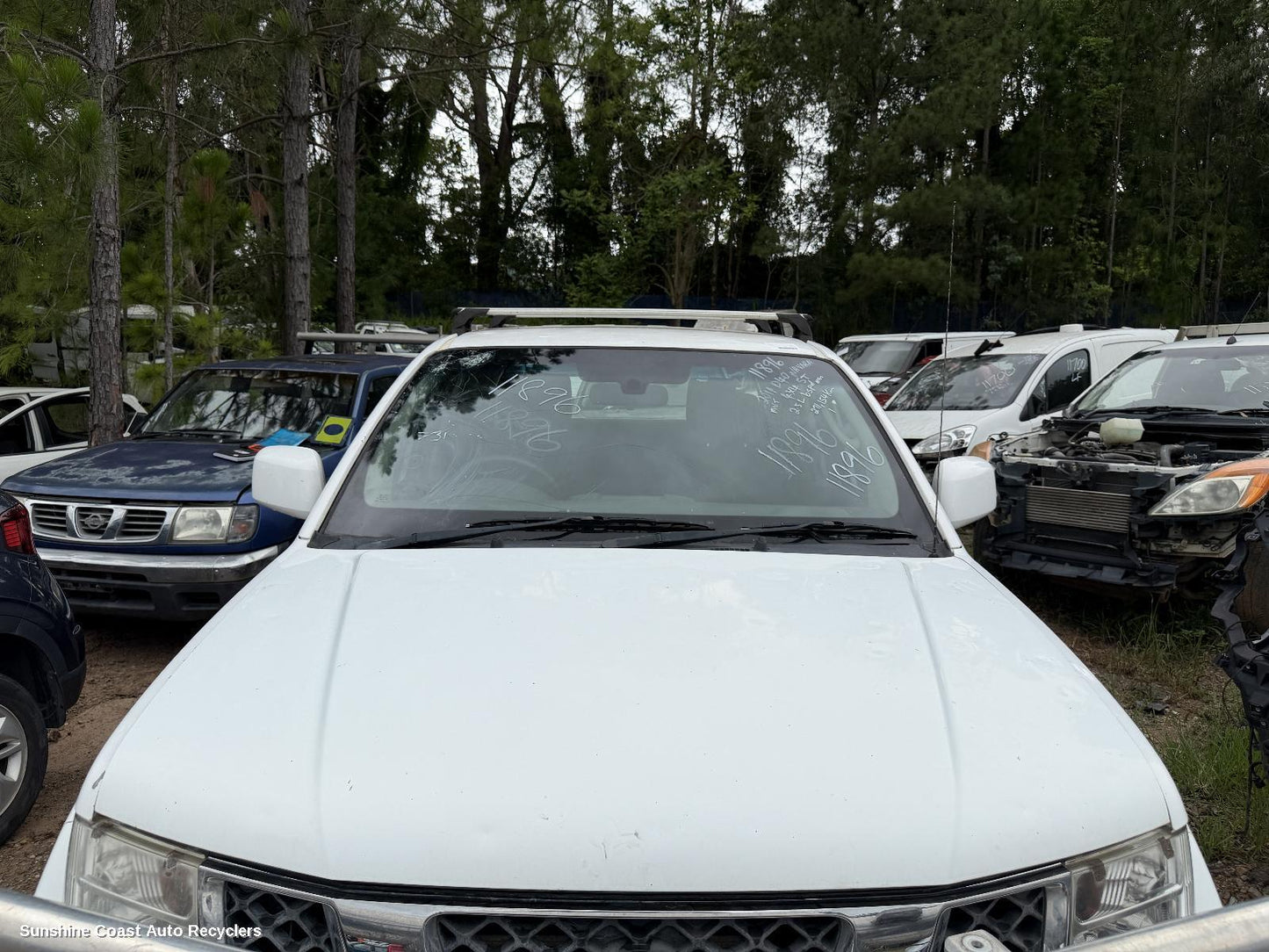 2011 Nissan Navara Bonnet