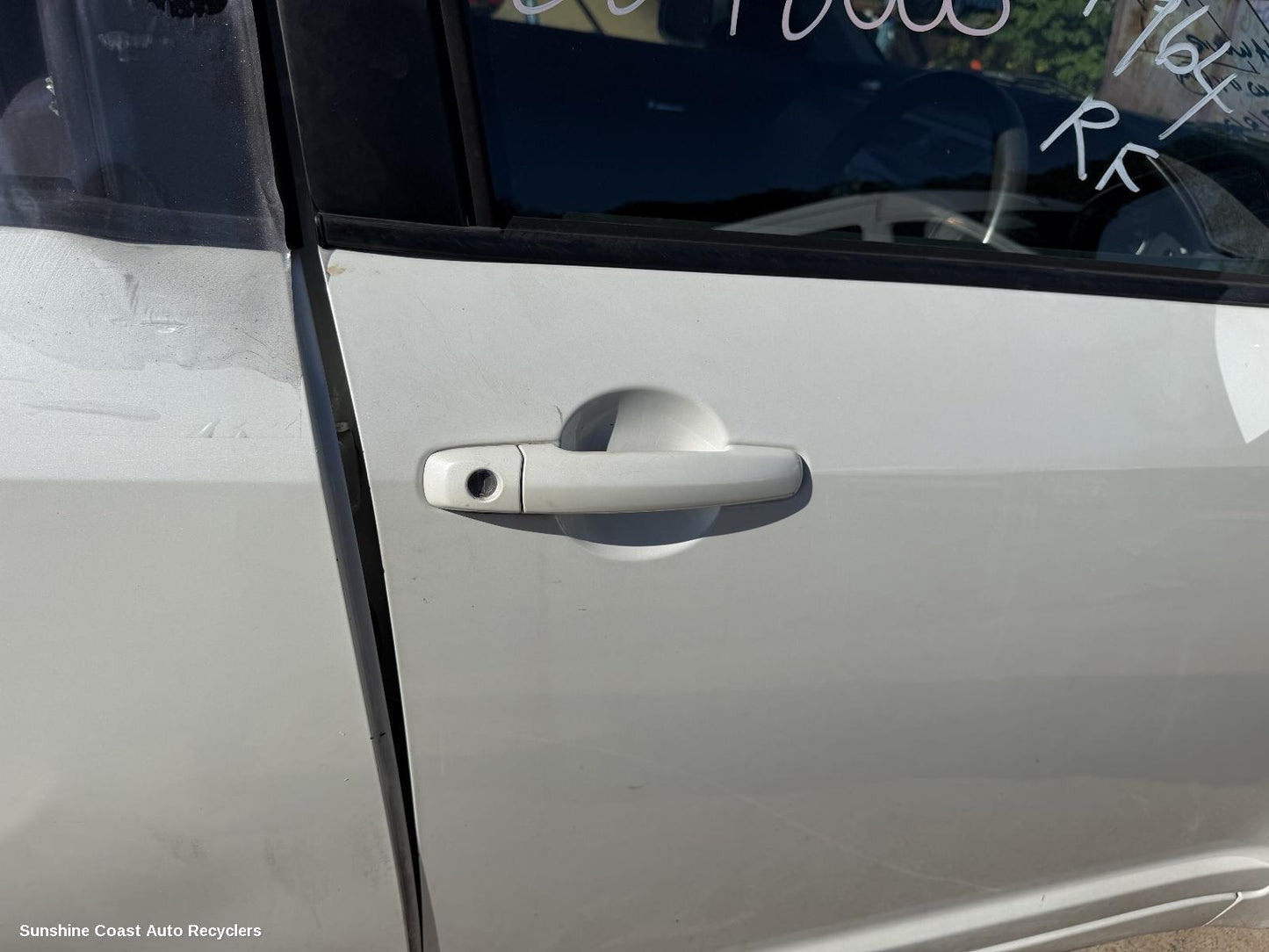 2004-2011 Suzuki Swift Door Handle