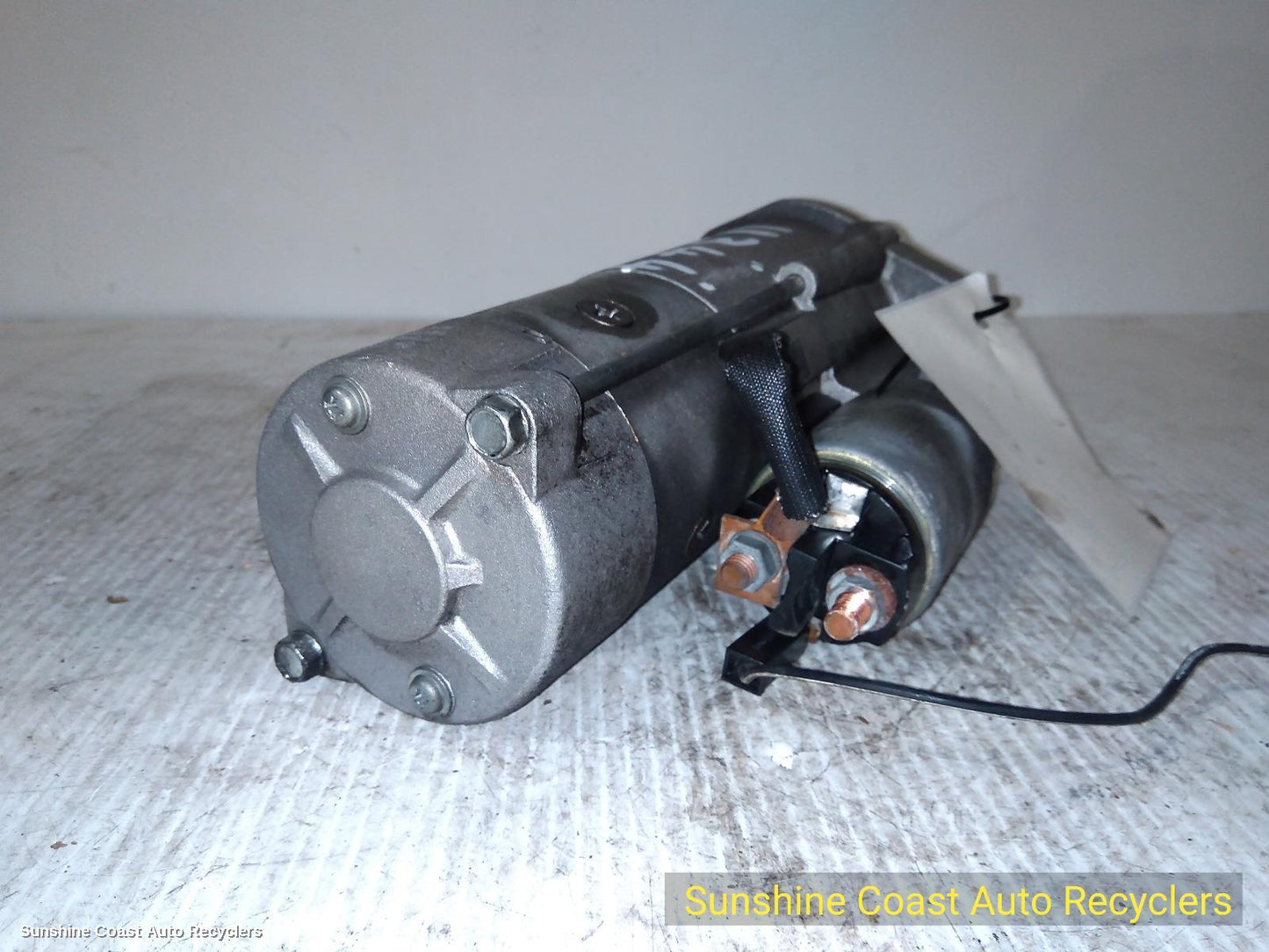 2004 Mitsubishi Pajero Starter