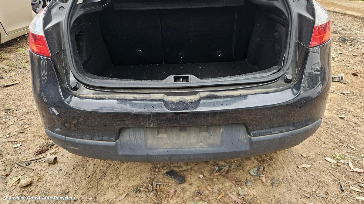 2010-2013 Renault Megane Rear Bumper