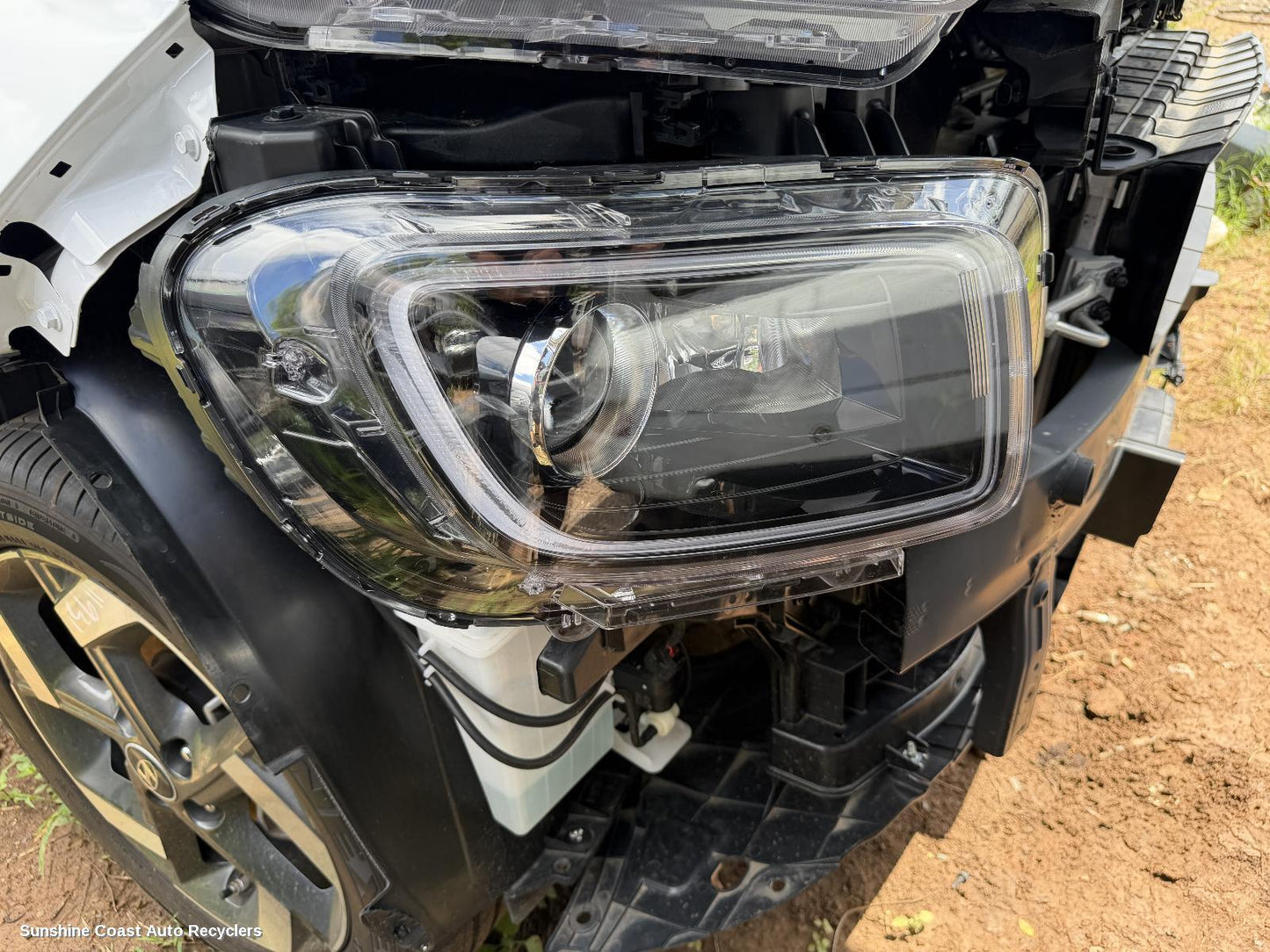 2019-2025 Hyundai Venue Right Headlamp